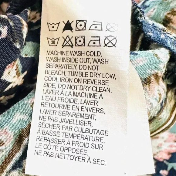 LUCKY BRAND Women Long Sleeve Pullover Keyhole Neck Floral Shirt Top Sz Medium - Picture 12 of 12